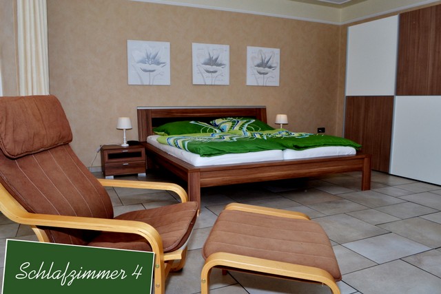 Schlafzimmer4.jpg